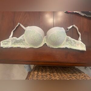 Victoria’s Secret dream Angels lined Demi bra, lace, green, white rhinestones